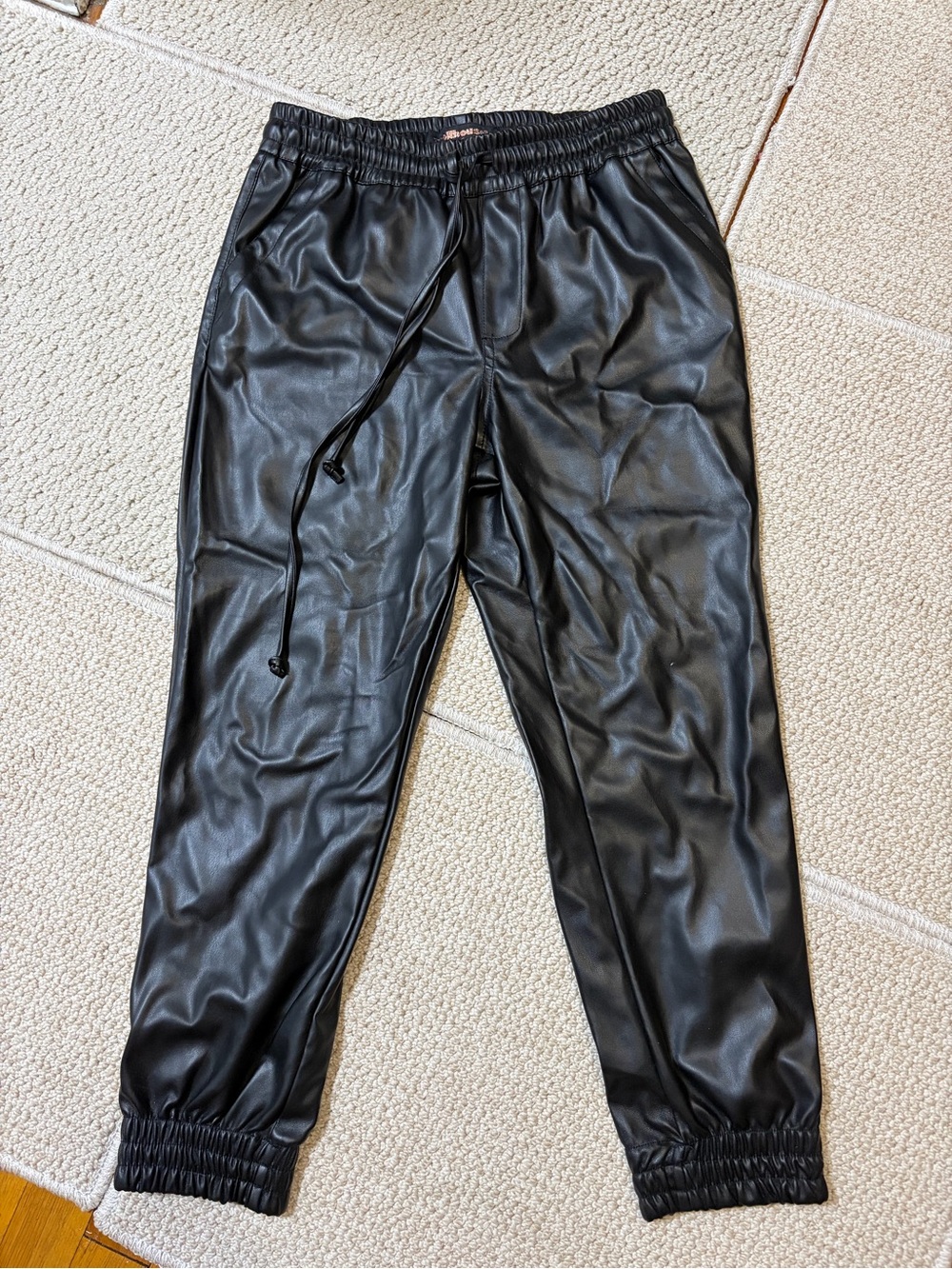 Dollhouse Elastic Waist Faux Leather Joggers Women’s M Black Party Evening Goth
